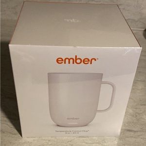 Ember 14oz mug New - Sealed White